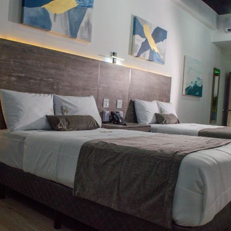 Hotel Stayhome เอนเซนาดา ภายนอก รูปภาพ