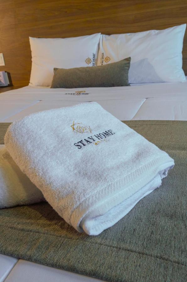 Hotel Stayhome เอนเซนาดา ภายนอก รูปภาพ